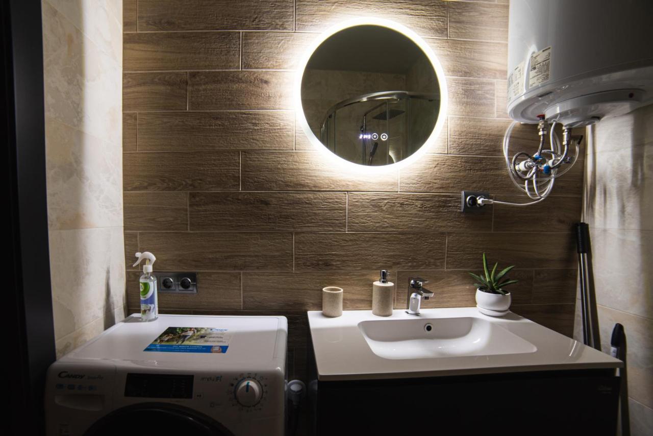 Luxury Apartments Petofi Ужгород Екстериор снимка